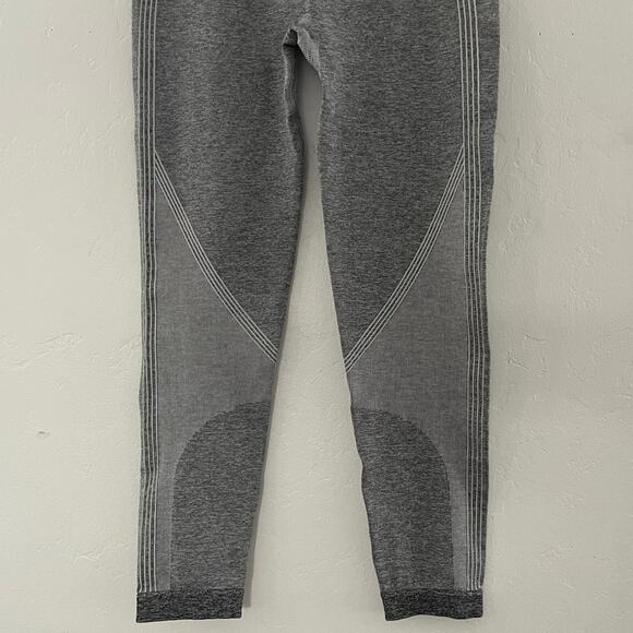 Spanx Seamless Sculpt Leggings Shapewear in Spacedye Cloudy Grey Medium NWT - Picture 12 of 13